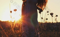 s帆布鞋踢裆加踩